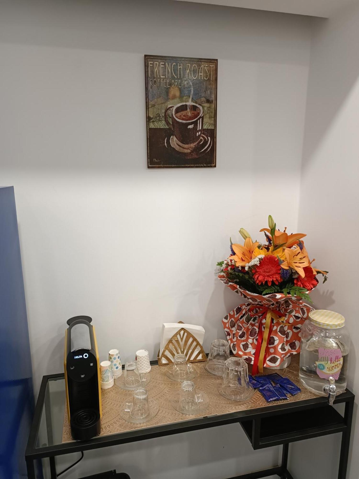Plaza Caparica Hostel Costa de Caparica Εξωτερικό φωτογραφία