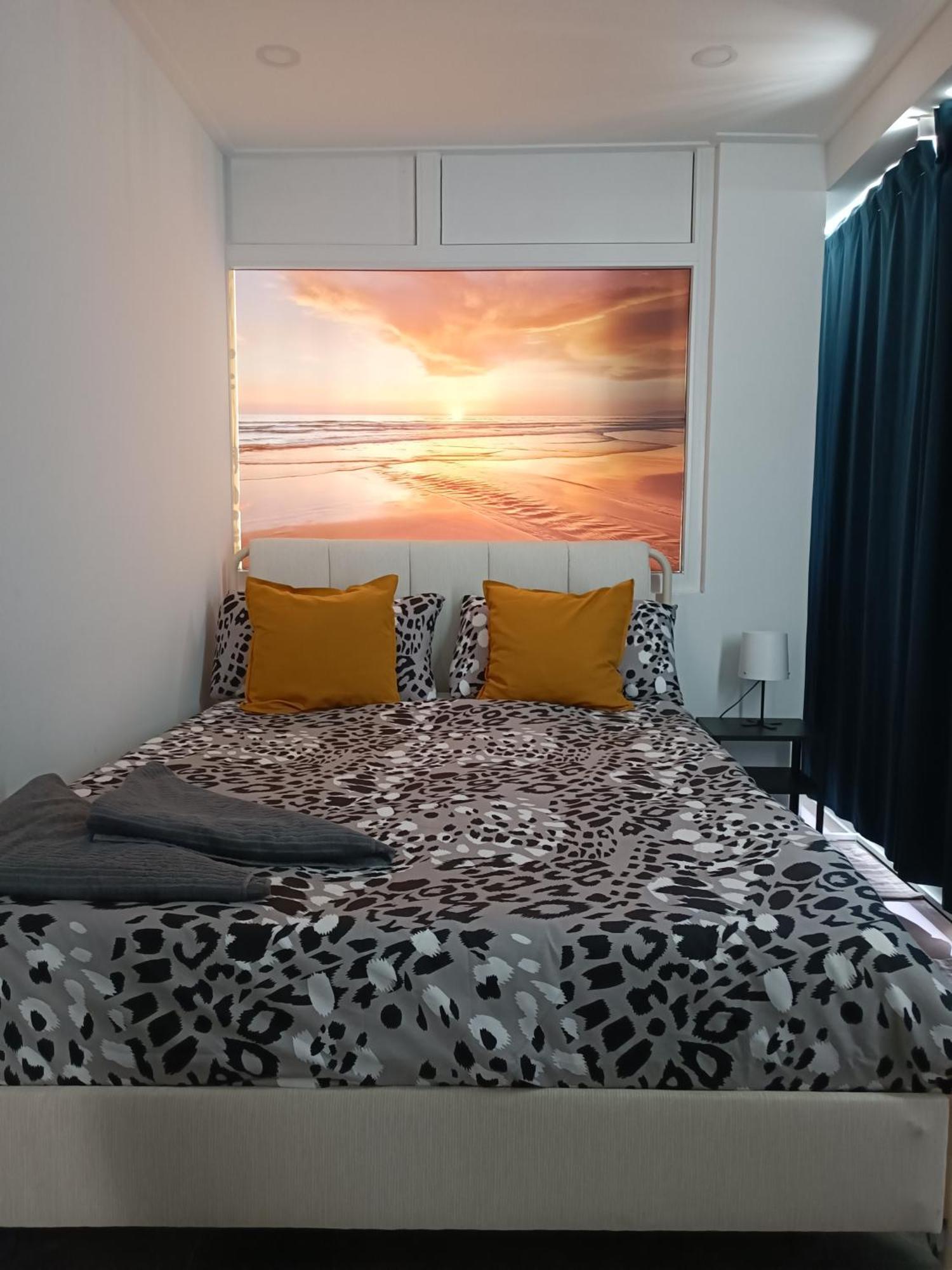 Plaza Caparica Hostel Costa de Caparica Εξωτερικό φωτογραφία